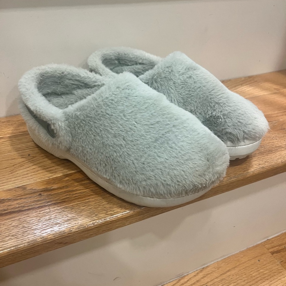 CROCS green fuzzy